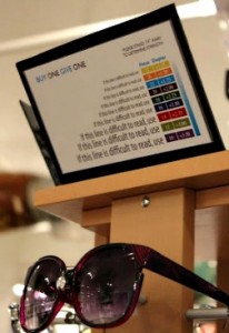 (加工済み) Moraleyesが、消費者目線で考えたディスプレイ