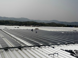 ホンダ 寄居工場太陽光パネル 組立検査棟屋上
