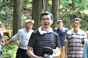 写真3挨拶をする辻村さんIMG_8217_1