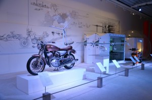 掲載用)2013榮久庵憲司とGKの世界展-DSC_0230