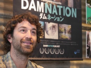 映画『ダムネーション』は11月21日より渋谷アップリンクほかで上映中だ