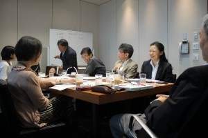 都内で行われた最終審査会の様子、議論は3時間におよんだ
