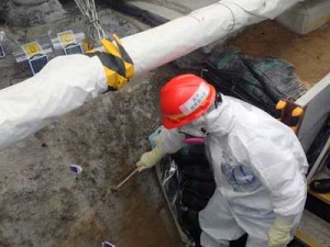 福島第一原発の凍土壁。事故にともなう費用は20兆円に達する見通し（東電広報資料から引用）