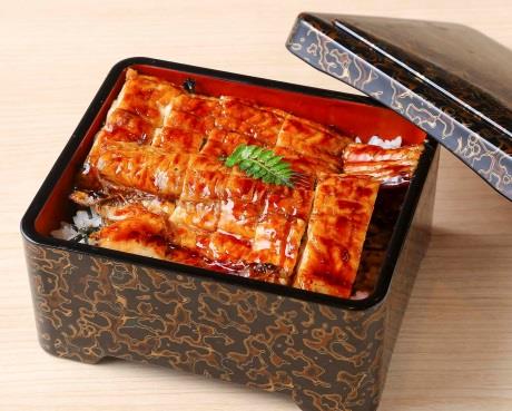 うなぎ味のナマズ重、近大が丑の日に限定販売 - オルタナ