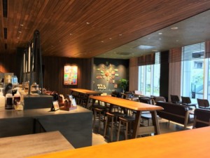スターバックスが東京・目黒に「サステナブル店舗」