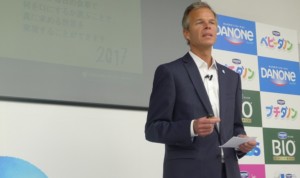 ダノンジャパン、すべてのヨーグルトで甘味料など不使用に