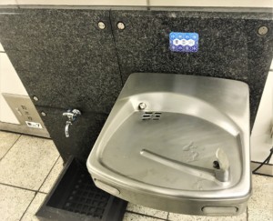 「マイボトル+水道水」でペット削減キャンペーン