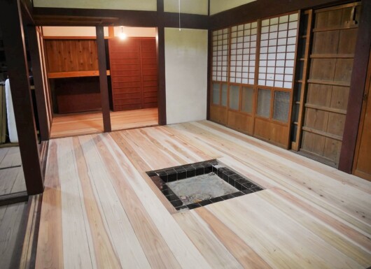 ワークショップ2日目の夕方、完成!(今回作業をした古民家、北山舎の本間智希さん提供写真)