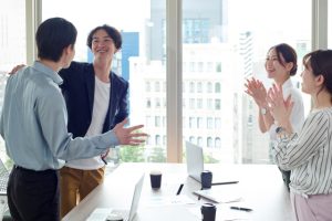 社内表彰にサステナ観点を、挑戦する風土づくりへ