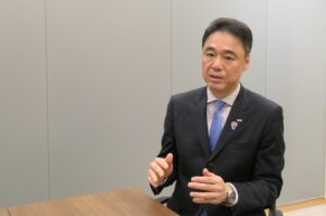 水素の99％が石炭由来、サントリーが「グリーン水素」先導へ