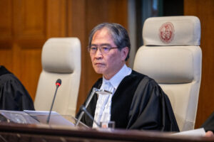 「国には気候を守る法的義務がある」: ICJの勧告から1年、変化は