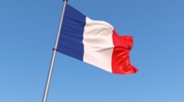 仏裁判所が石油メジャーに「グリーンウォッシュ」判決
