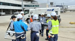 広島空港「グラハン女子」、社会に多様性と健康意識を届ける