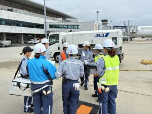 広島空港「グラハン女子」、社会に多様性と健康意識を届ける