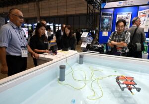 海洋分析のDX・AI活用に活路、水中ドローンで漁場予測も