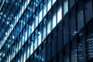 「1.5℃目標」は困難に、脱炭素で成長を描けるか