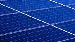 「石油・石炭の需要は30年までにピークアウト」とIEA報告書