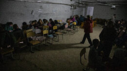 学校を軍事利用しない「学校保護宣言」、G7で日本だけ未賛同