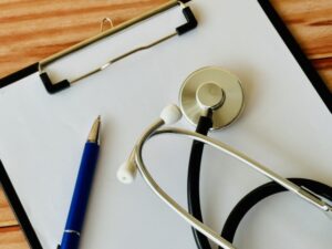 保健医療従事者の9割超が「気候変動は健康に悪影響」：調査