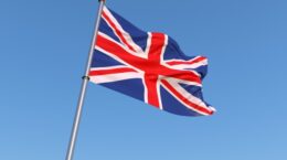 ナイキ・ラコステなど、英国で「ウォッシュ」認定、広告禁止に