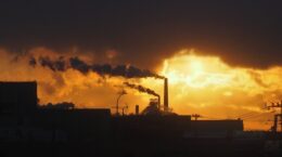 2025年の鉄鋼業界の脱炭素化: 中国・豪州で移行の動き広がる