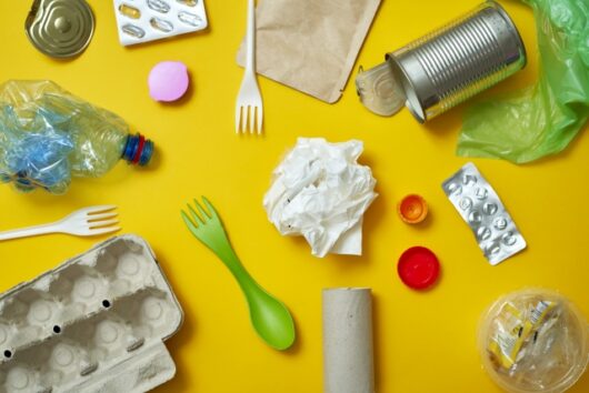 容器リユースビジネスが相次ぎ終了、何が問題だったか