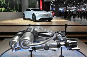 マツダがCO2回収装置の実証実験、排出ガス中のCO2を吸着へ