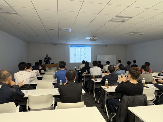 25年11月に長崎で実施した研修会ではドライバーの高齢化によるリスク対策について講義