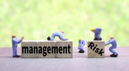 不確実な時代、リスク管理の核心は予測ではなく「適応力」に