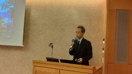 アクサと東大のウェルビーイング指標、企業価値向上を支援へ