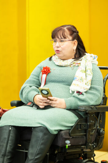 JICAの授賞式でのバランティス代表
