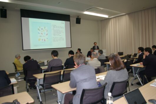 SDGsとうほくは、企業、自治体職員、高校、市民向けのSDGｓセミナー・ワークショップを行っている