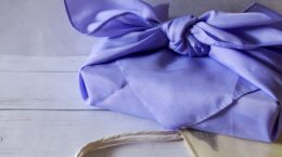 「企業の贈答文化」が転換期、物価高と環境配慮で新潮流広がる