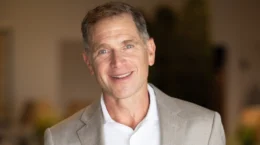 オアシス創業者独占会見（上）「花王はESGで世界をリードしてほしい」