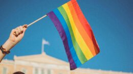 LGBTQ＋当事者の割合10.6％、同性婚の法制化賛成67％