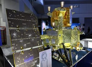 シャープ・竹中工務店・九大発ベンチャー: 宇宙産業に得意の技術で挑む