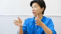 「企業の女性登用は、特別扱いではない」とキャシー松井氏