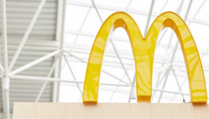 米マクドナルドが30年のGHG削減目標は「達成できない」と公表した理由は