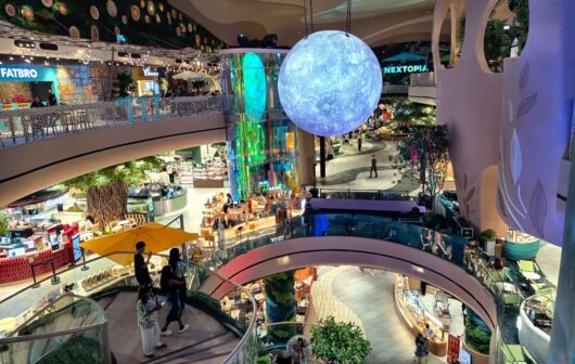 持続可能な未来の都市を考えるためのさまざまな仕掛けを施したネクストピア