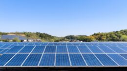 リコーなど環境先進237社、政府に「化石燃料依存からの脱却」求める