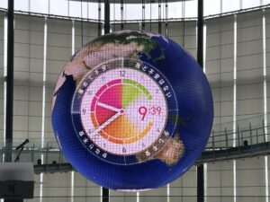 環境危機時計は9時39分「極めて不安」：諦めない若者に大人が学ぶとき
